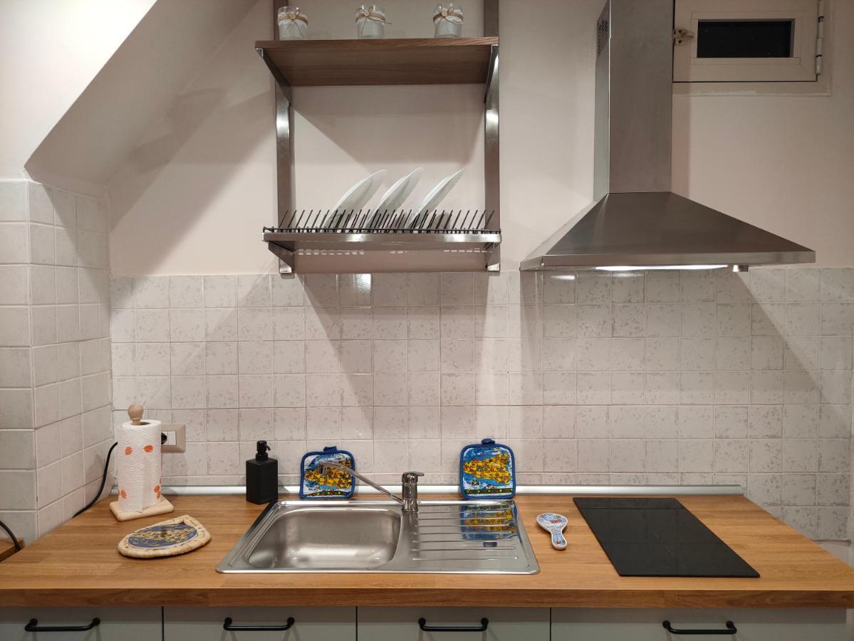 Etnacity Guest House Apartment カターニア エクステリア 写真