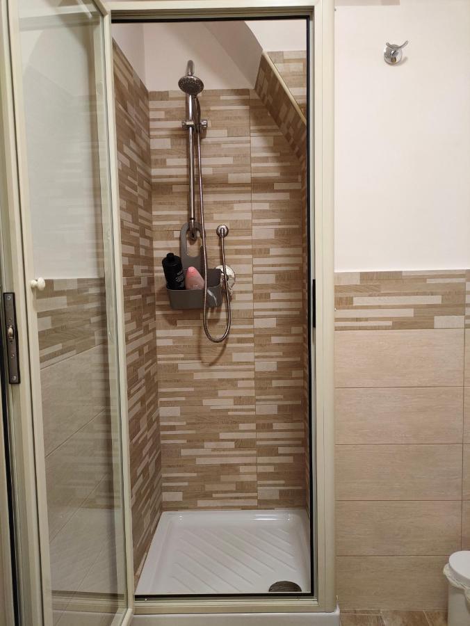 Etnacity Guest House Apartment カターニア エクステリア 写真