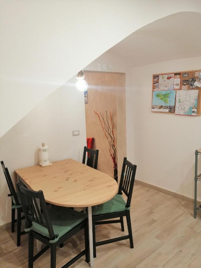 Etnacity Guest House Apartment カターニア エクステリア 写真