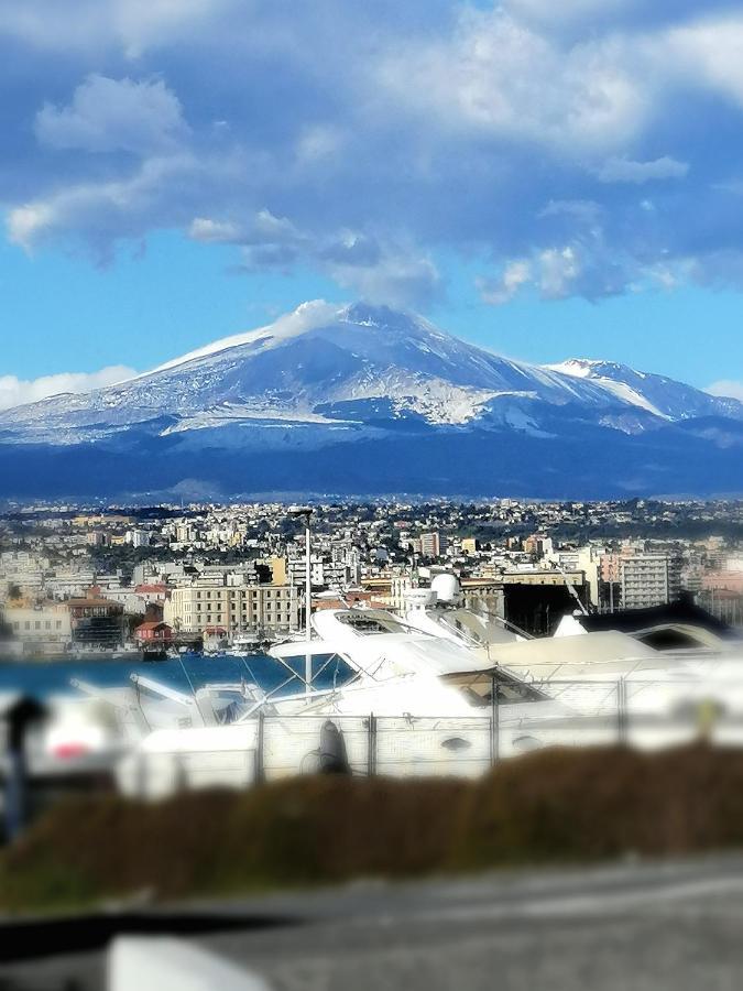 Etnacity Guest House Apartment カターニア エクステリア 写真