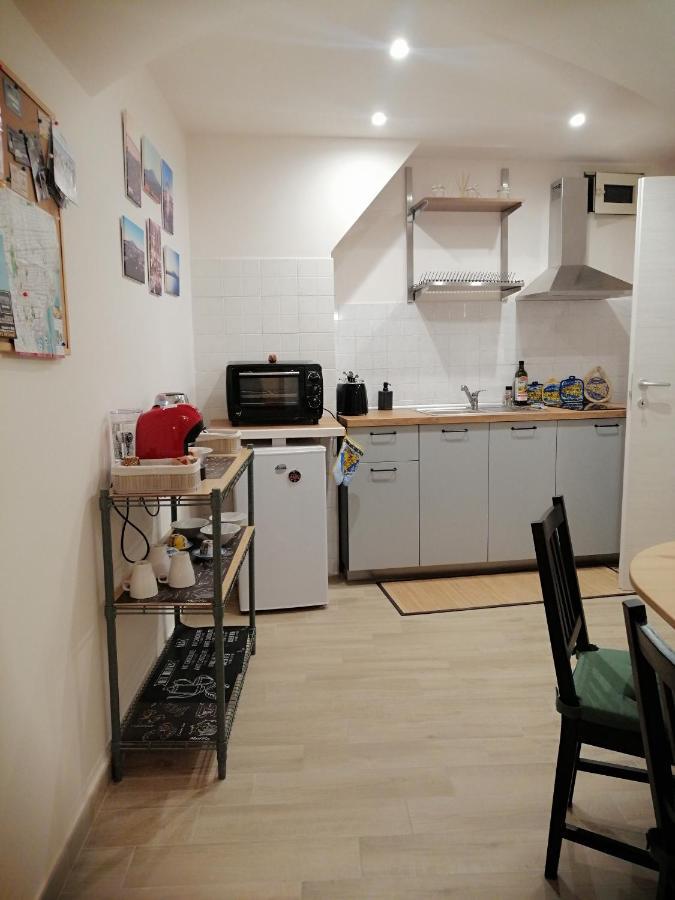 Etnacity Guest House Apartment カターニア エクステリア 写真